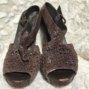 "Kasi" Sam Edelman Platform